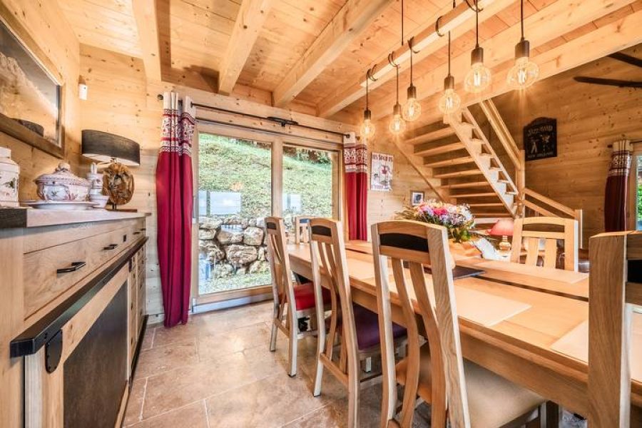 chalet 10 personnes thollon les memises